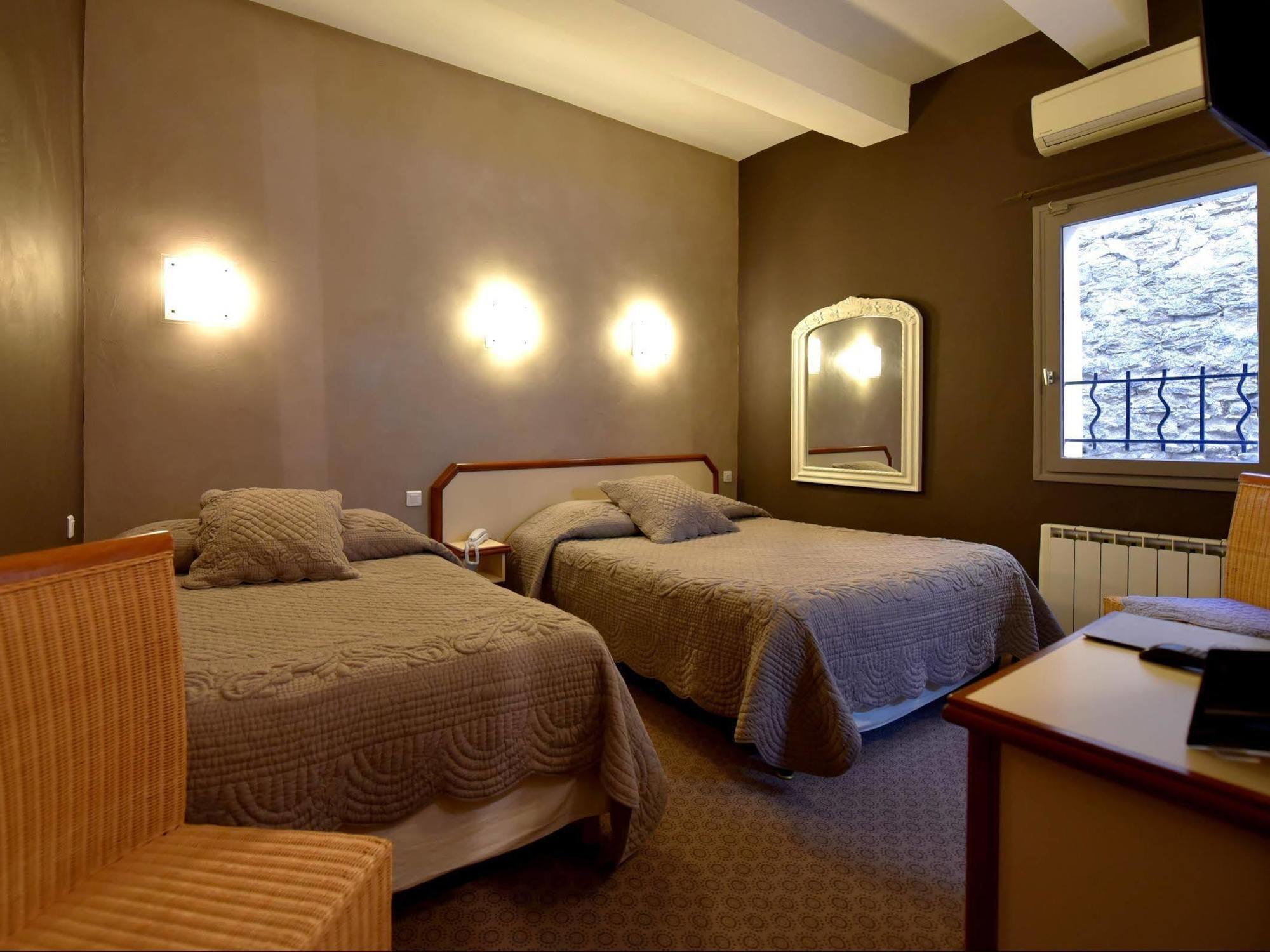 La Farigoule Hotel Sainte-Cécile-les-Vignes Eksteriør billede