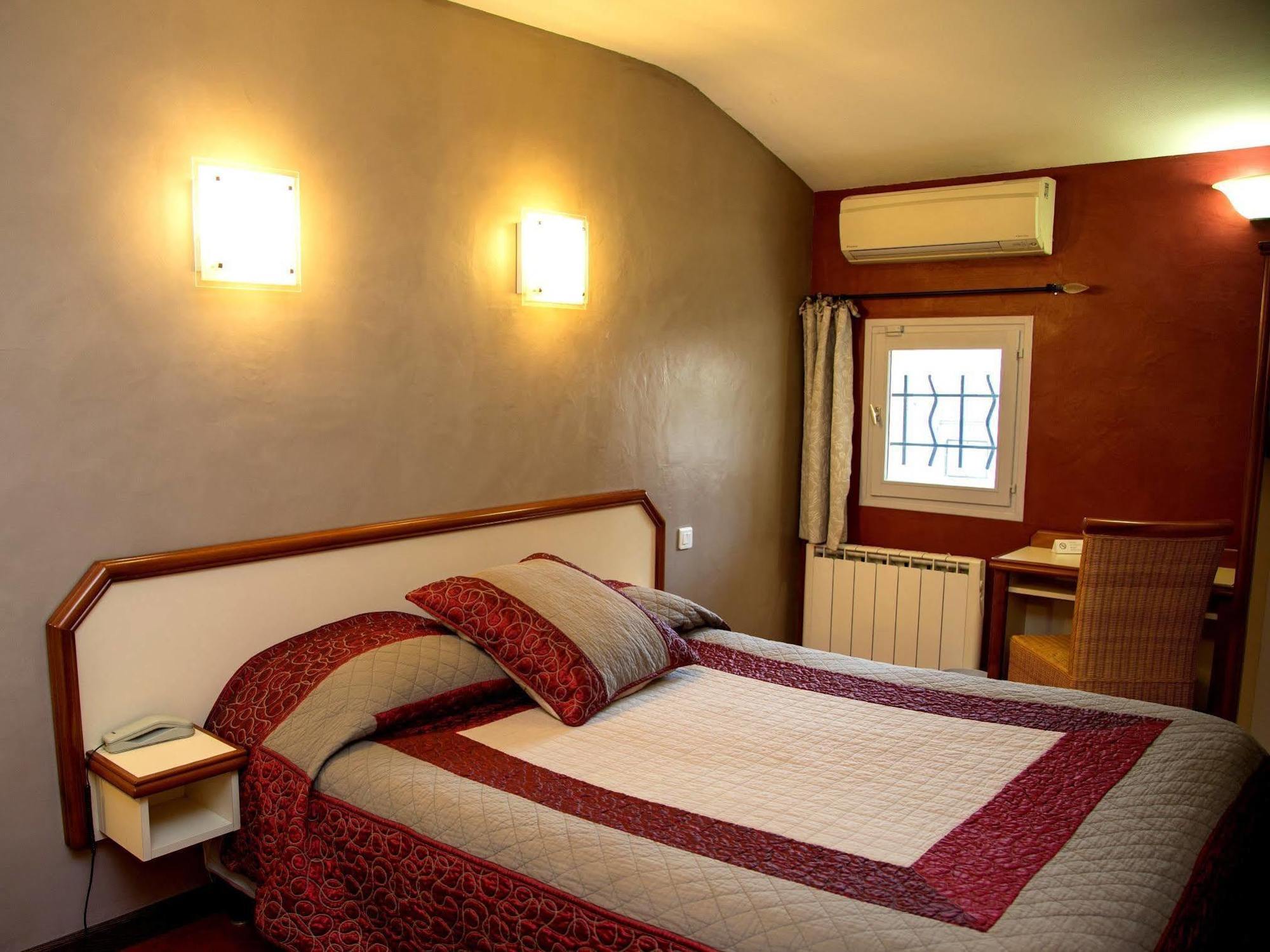 La Farigoule Hotel Sainte-Cécile-les-Vignes Eksteriør billede